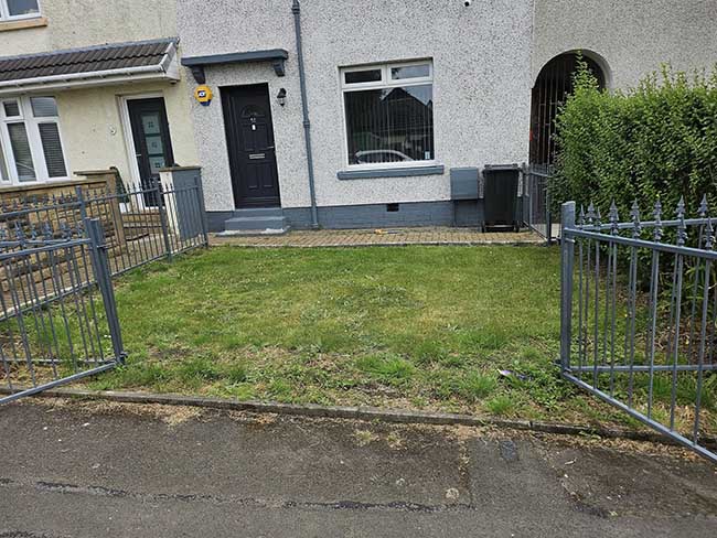 Photo before we started the driveway project in Sprinburn Glasgow Photo before we started the driveway project in Springburn Glasgow