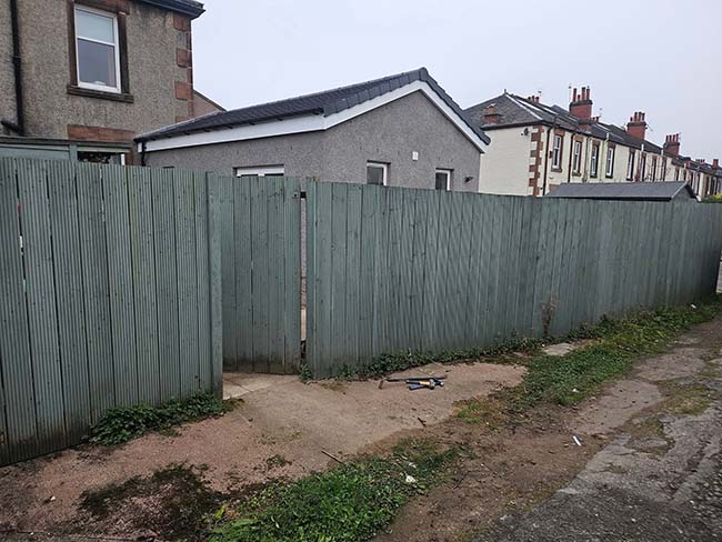 Fencing Project: Compsite fencing in Kingspark Fencing Project: Compsite fencing in Kingspark